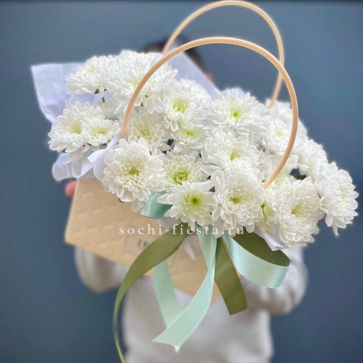 Сумочка с хризантемами в Курске