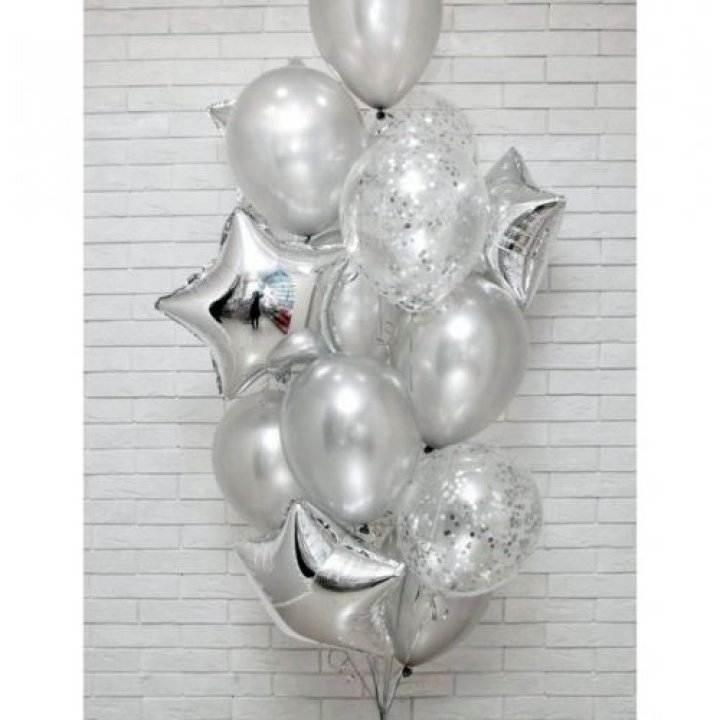 Фонтан шаров "Сильвер мун" в Курске