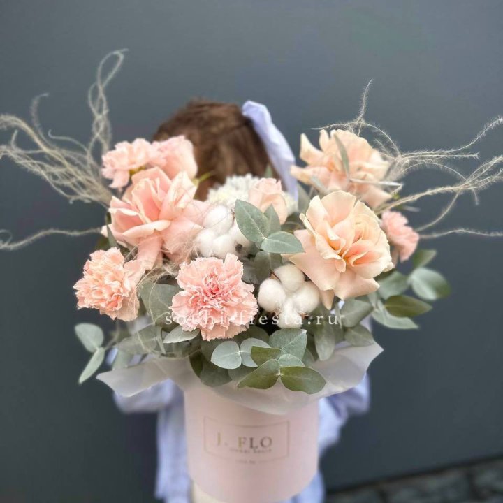 Цветочный бокс "Лесия" в Курске