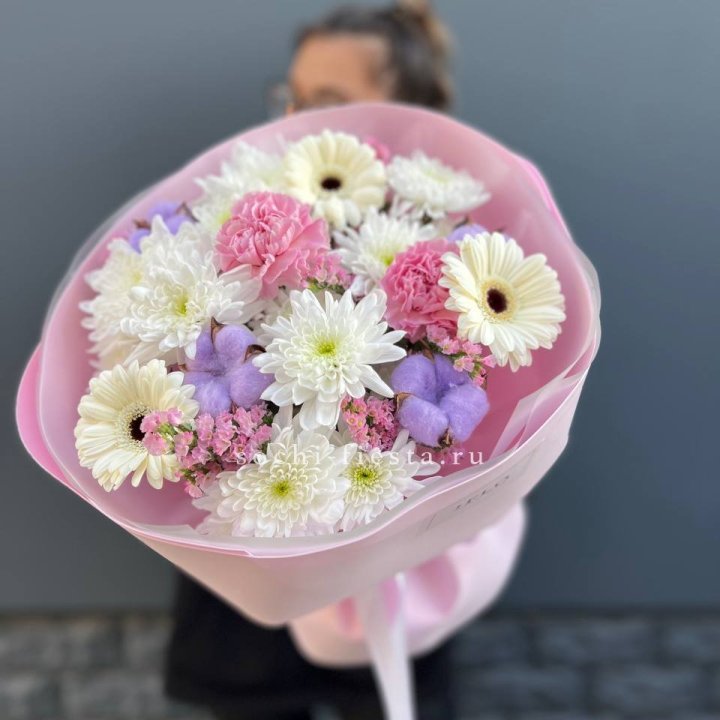 Букет цветов "Пинк спринг" в Курске