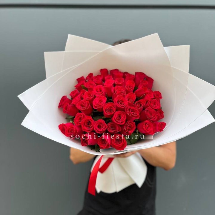 51  красная роза в Курске