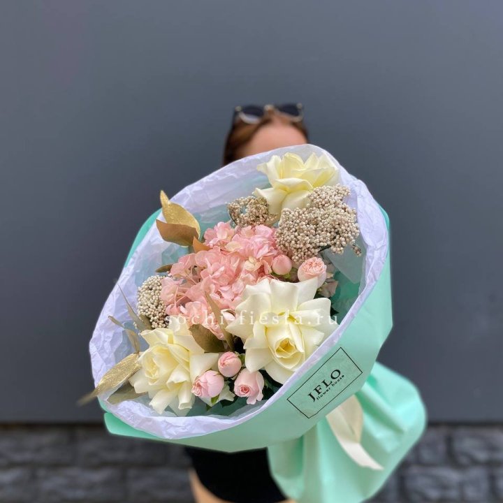 Букет "Белые ночи" в Курске