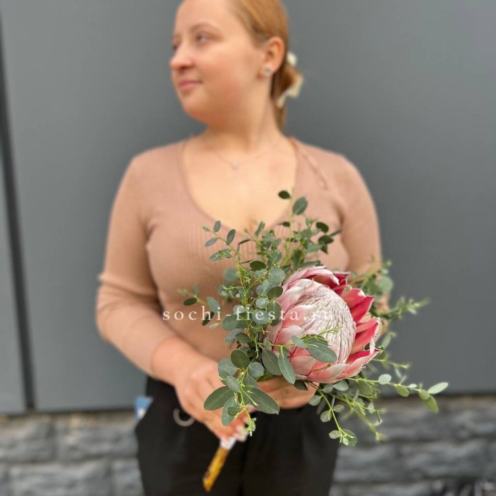 Свадебный букет "Протея" в Курске