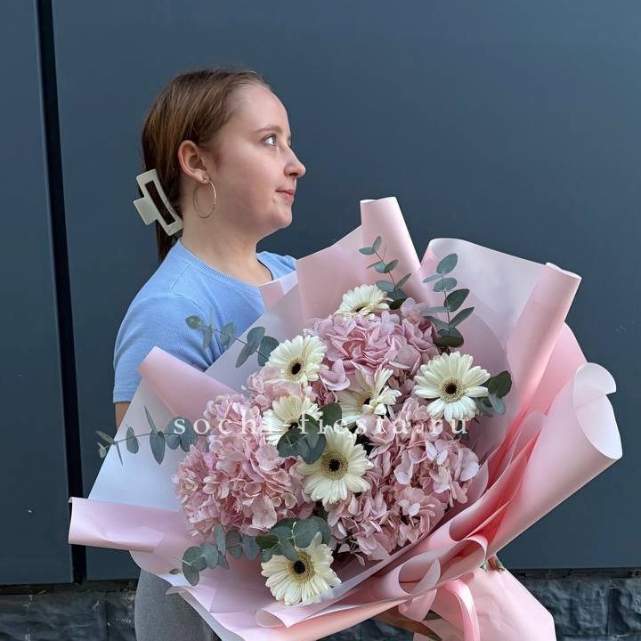 Букет "Знак любви" в Курске