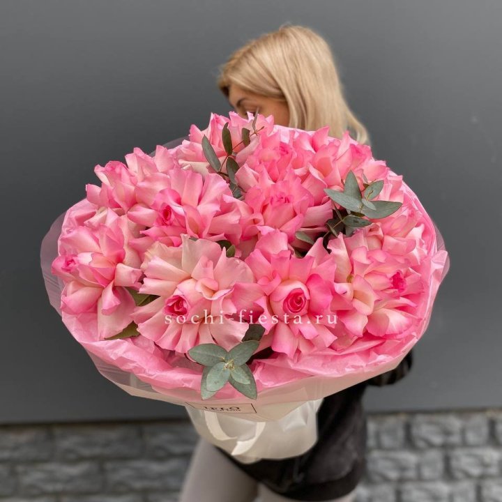 11 французских роз в Курске