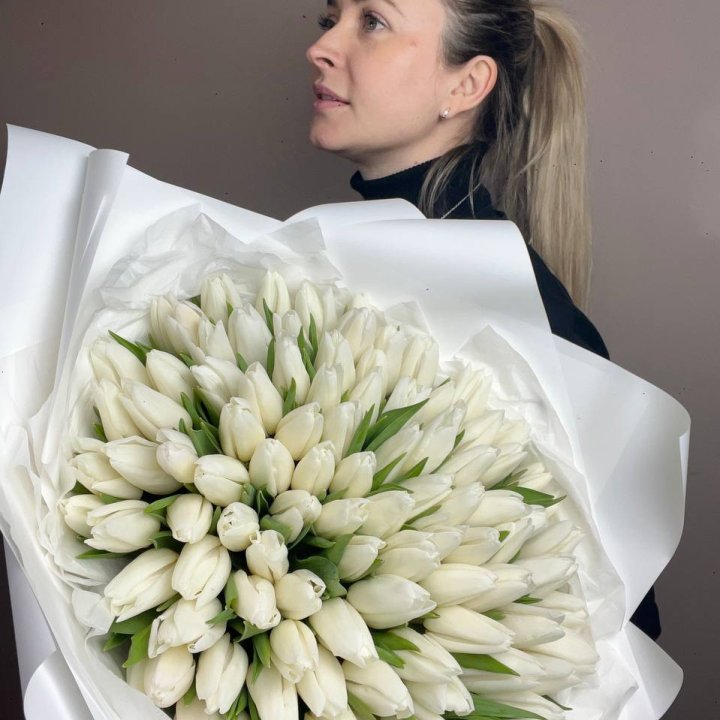 101 белый тюльпан №2 в Курске