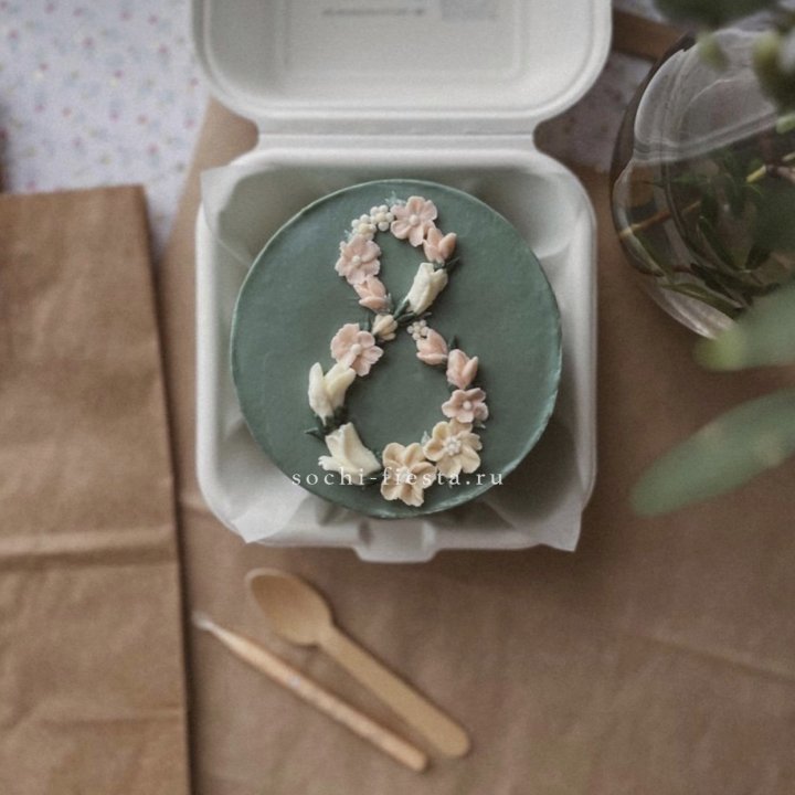 Бенто-торт "8 марта" green  в Курске