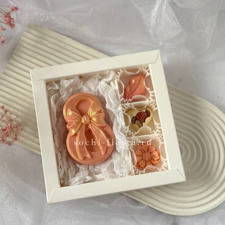 Конфеты из шоколада 8 Марта в Курске