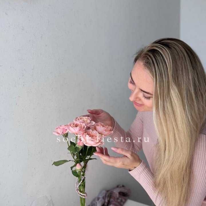 Цветочная подписка "Пакет маленький" в Курске