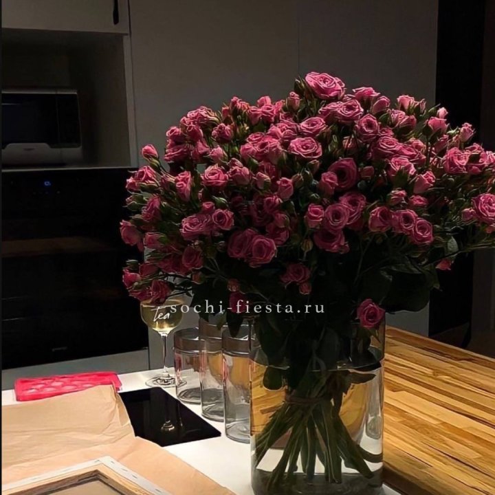 Цветочная подписка "Пакет большой" в Курске