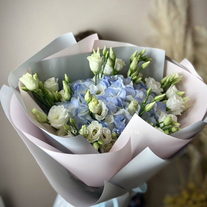 Букет с гортензией "Адель" в Курске