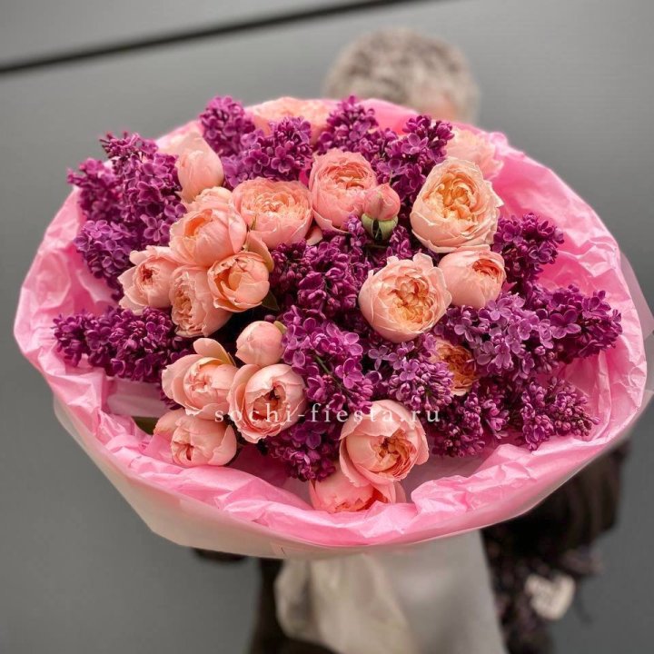  Дуо букет из кустовых роз и сирени в Курске