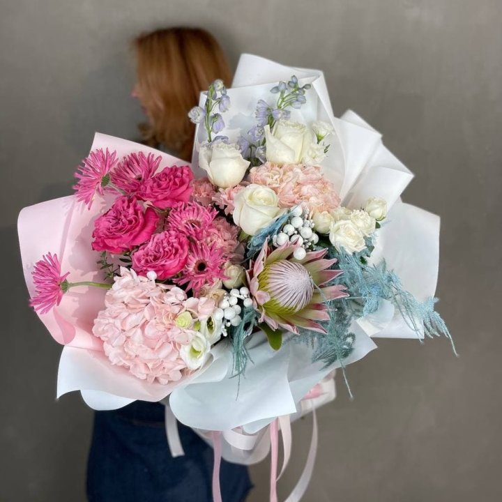 Дизайнерский букет "Фантастик" в Курске