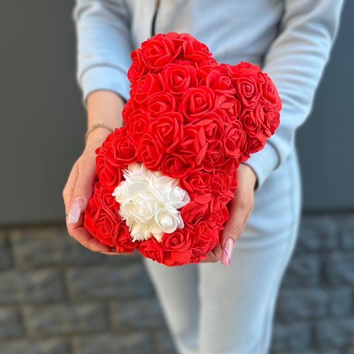 Медведь с белым сердцем в Курске