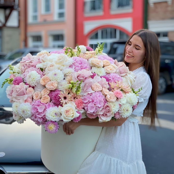 Дизайнерский цилиндр "Мелиса" в Курске