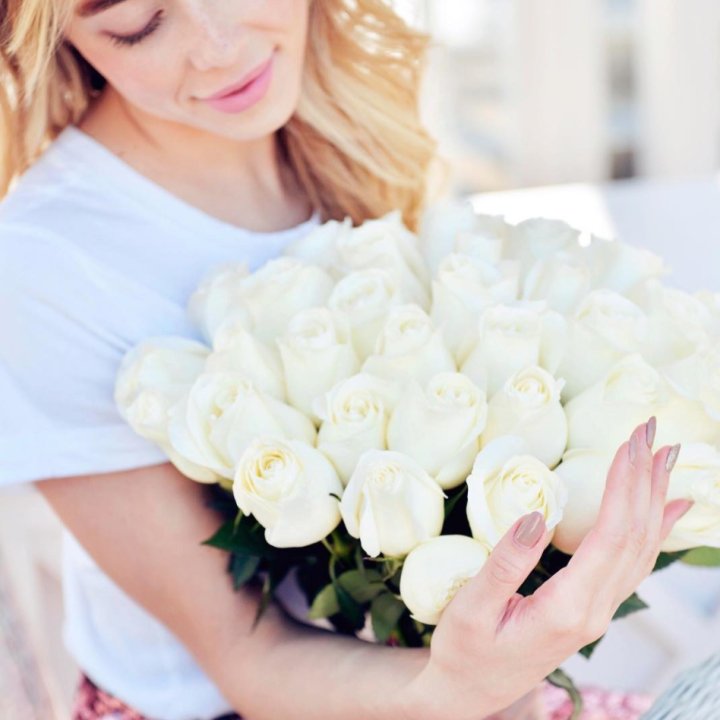 Букет высоких роз "Облака" в Курске