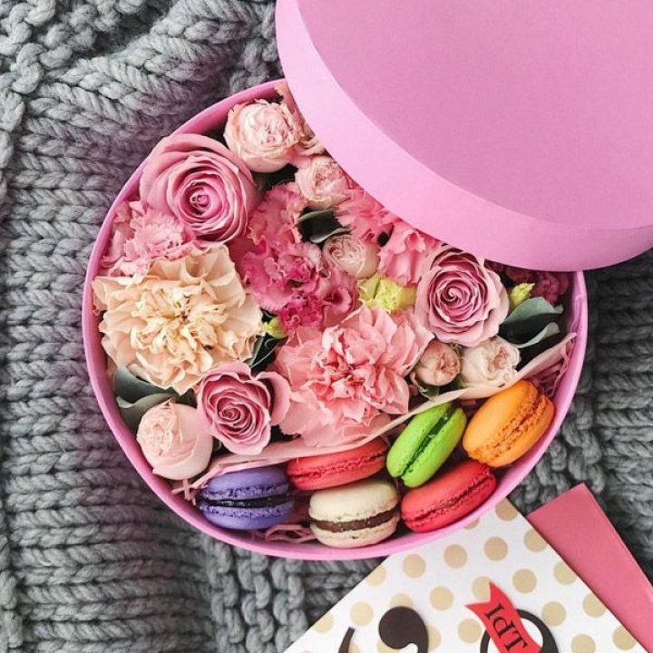 Цветочный бокс пинк в Курске