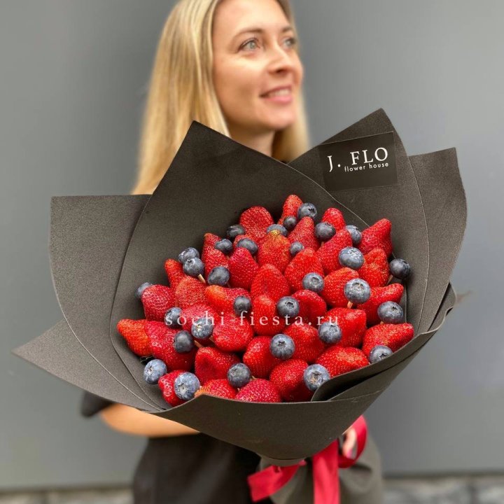 Ягодный вальс в Курске