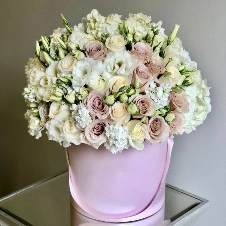 Цветочный бокс "Бриджит" в Курске