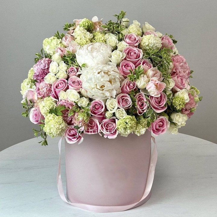 Цветочный бокс "Фантастик" в Курске