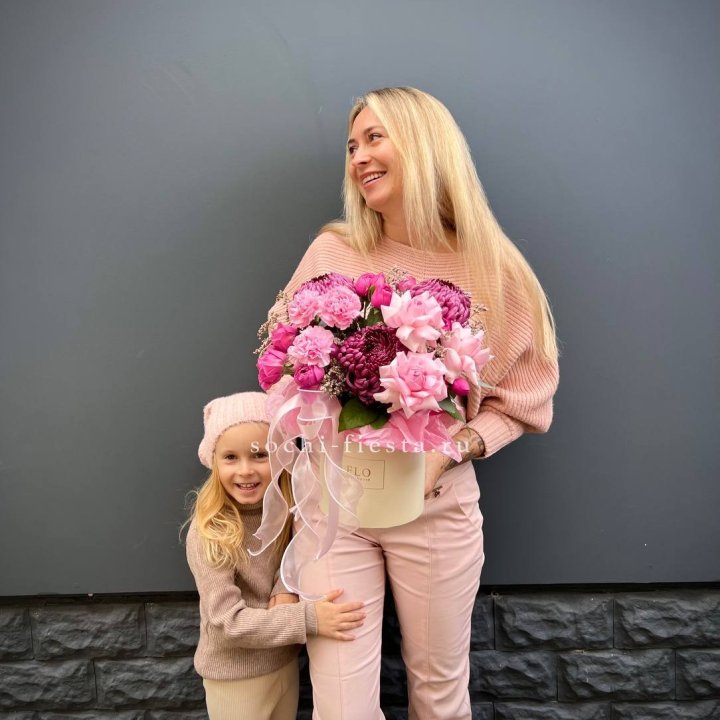 Цветочный бокс "Альба" в Курске