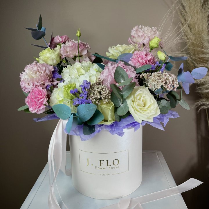 Цветочная коробка "Ода" в Курске