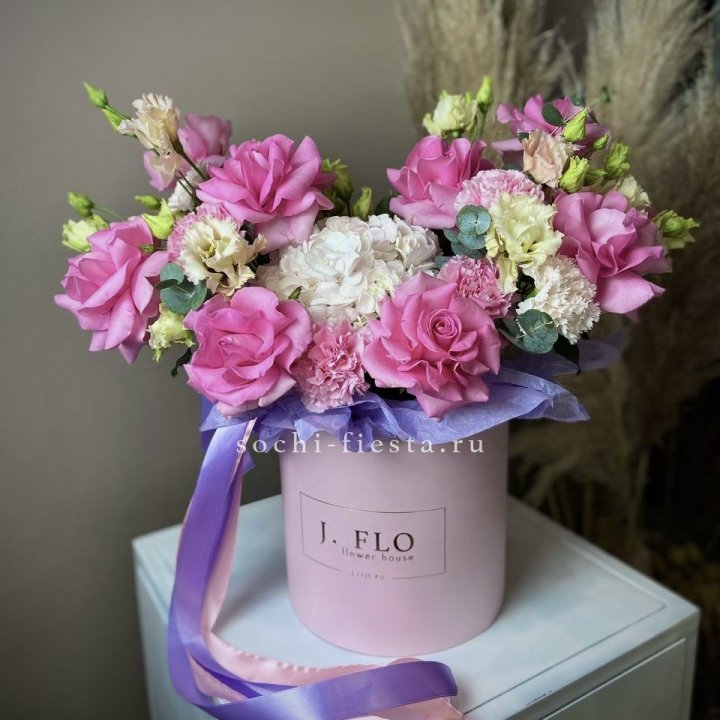 Цветочная коробка "Мишель" в Курске