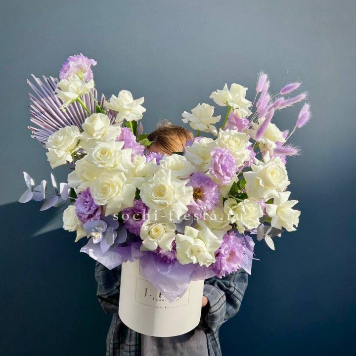 Цветочный бокс "Изабель" в Курске