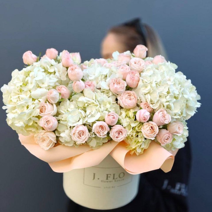 Дизайнерский бокс "Изабелла" в Курске