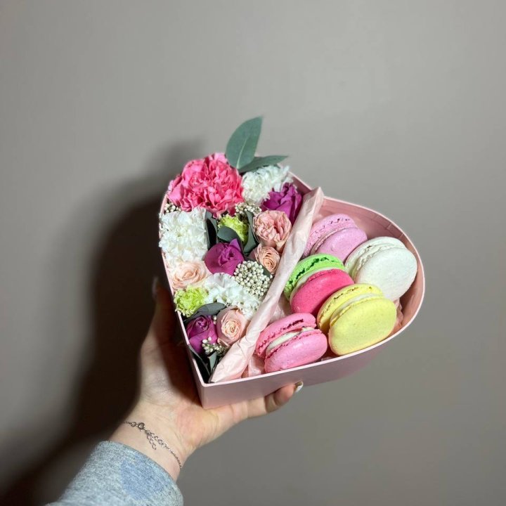 Дуо цветы и макаронсы в Курске