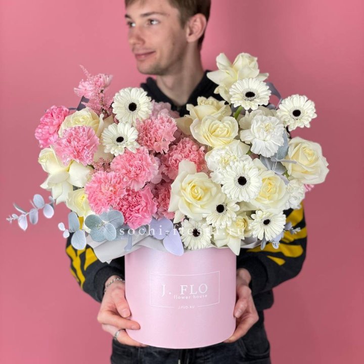 Дизайнерский бокс "Индира" в Курске