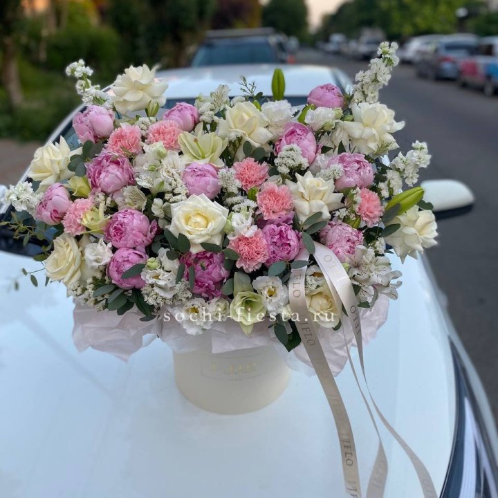 Дизайнерский цилиндр "Вау-3" в Курске