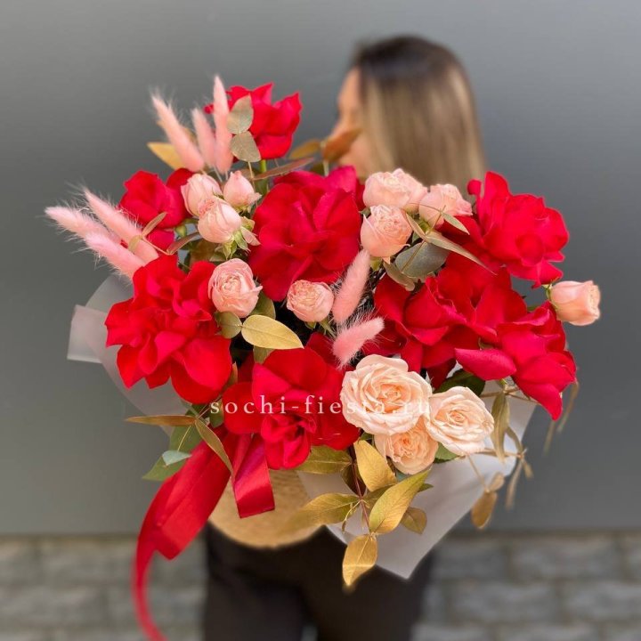 Джутовое кашпо "Любовь Лолиты" в Курске