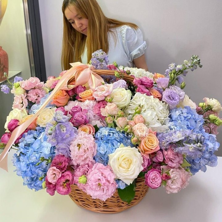 Авторская корзина "Экстра" в Курске