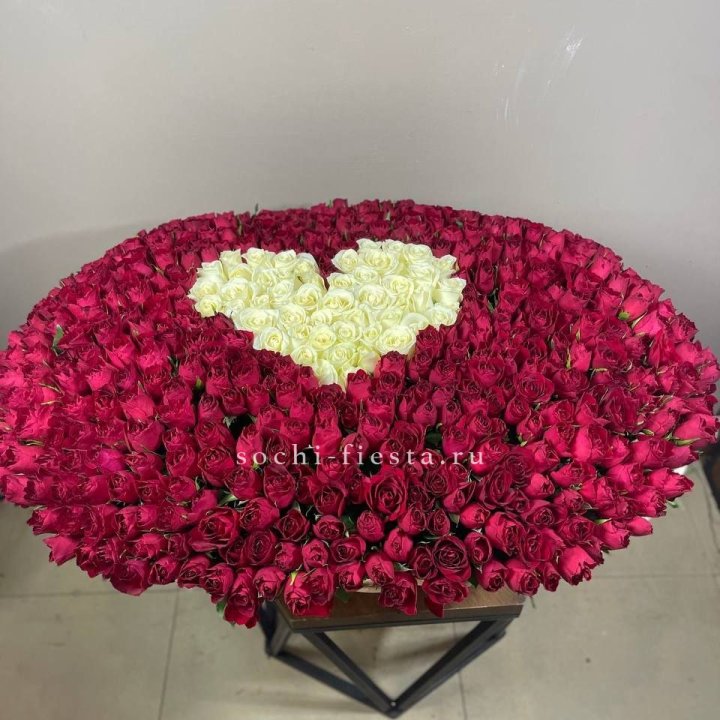 501 роза в корзине в Курске