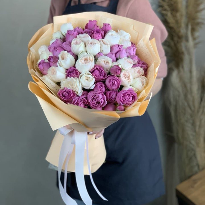 Букет кустовых роз Джулиана в Курске