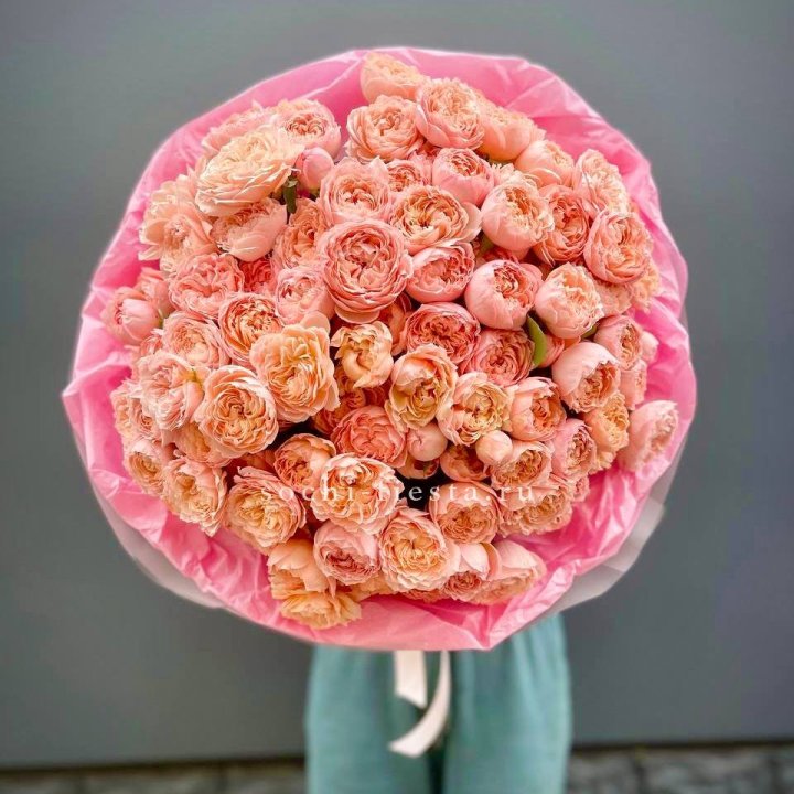 Букет кустовых пионовидных роз Джульетта "Принцесса" в Курске