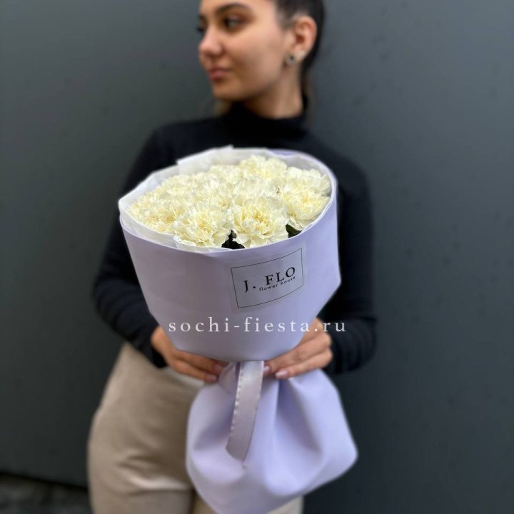 Букет белых диантусов в Курске