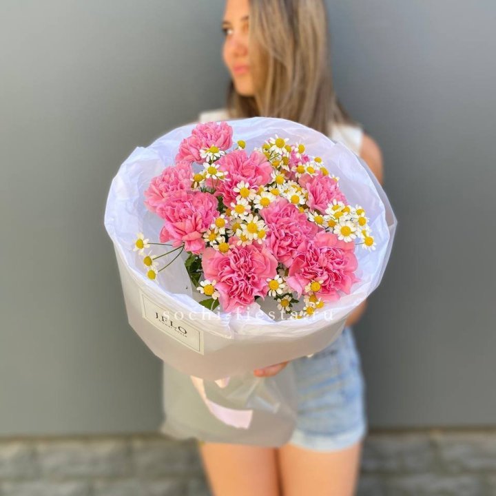 Дуобукет диантусов и ромашек в Курске