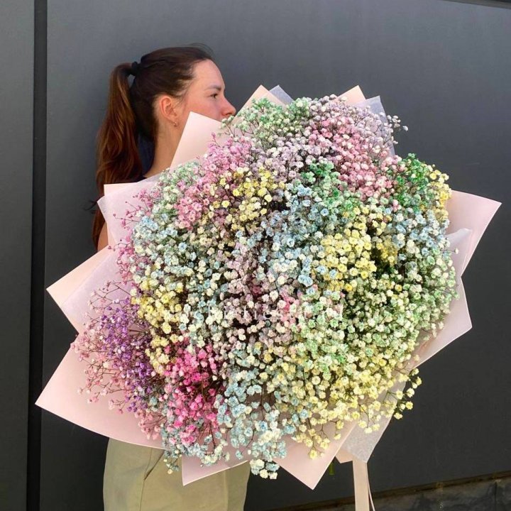 Пышный букет из гипсофил  в Курске