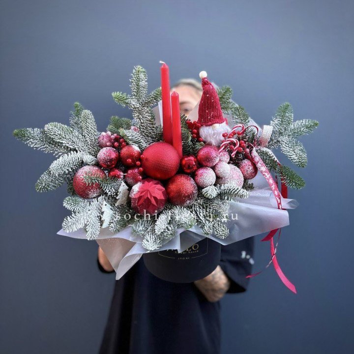 Композиция "Мери крисмас ред" в Курске