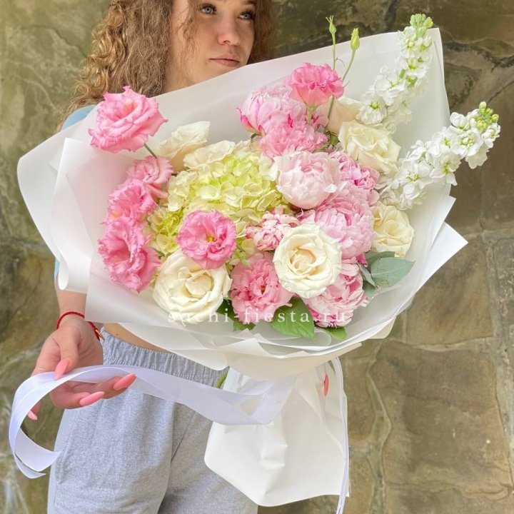 Букет с пионами №3 в Курске