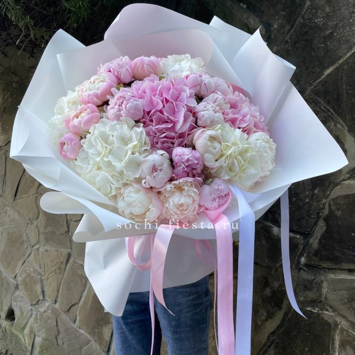 Букет "Пионы и Гортензии" в Курске