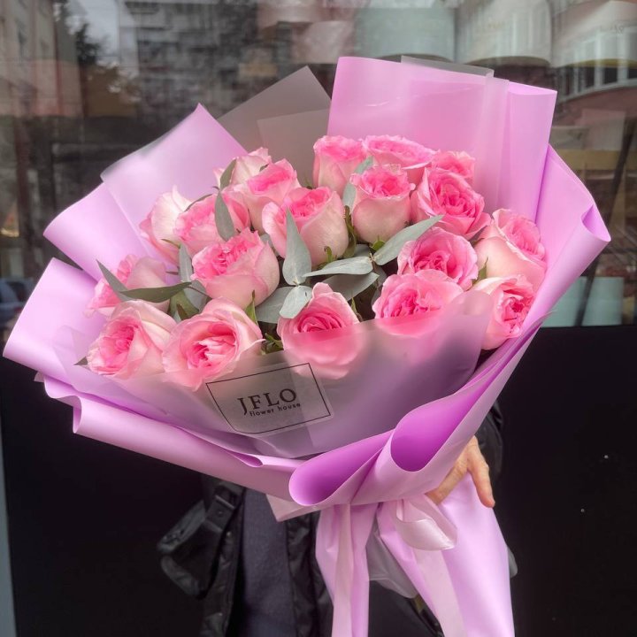  19 розовых роз в Курске