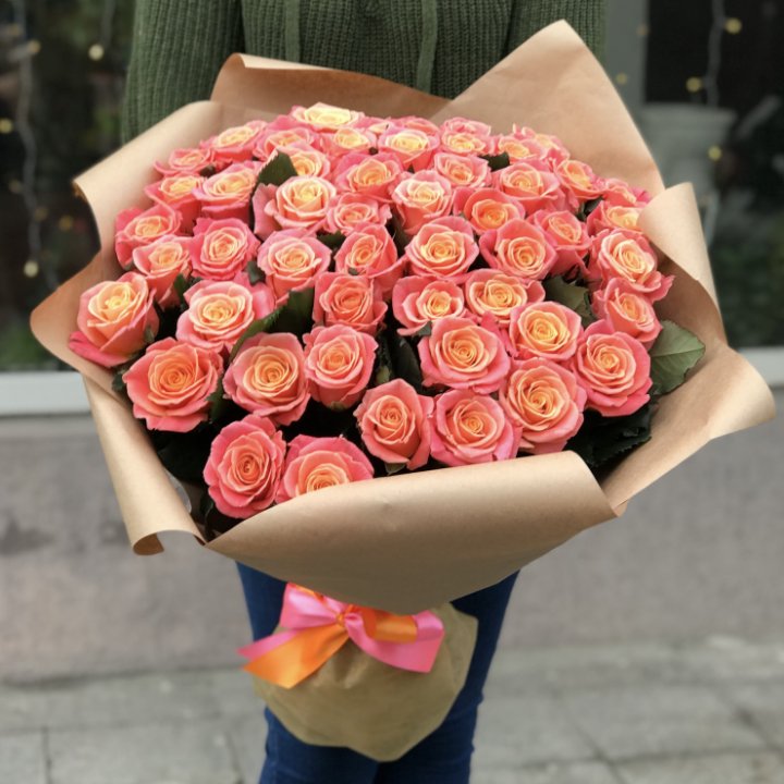 55 роз мисс пигги в Курске