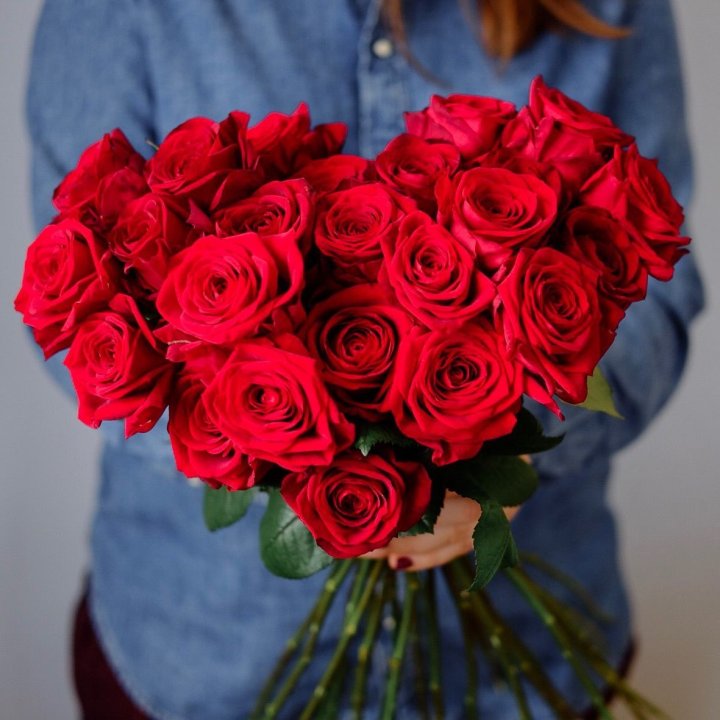 25 красных роз в Курске