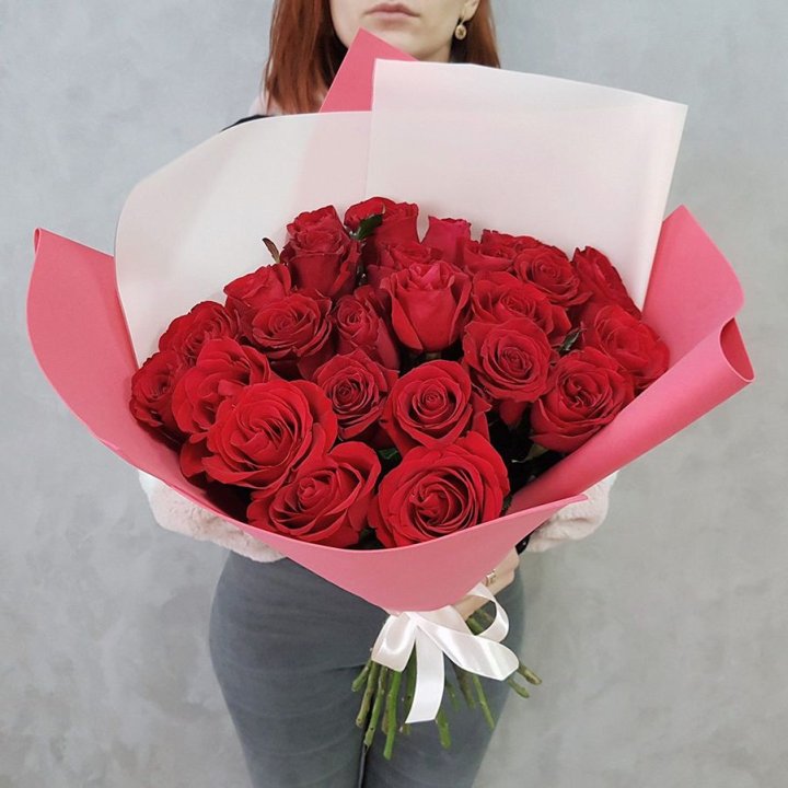 25 Красных роз рози вайт в Курске