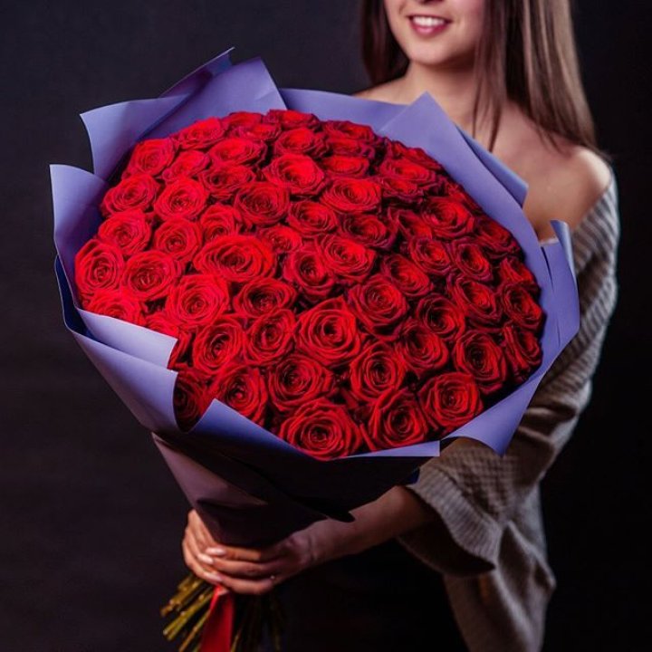 71 красная роза в Курске