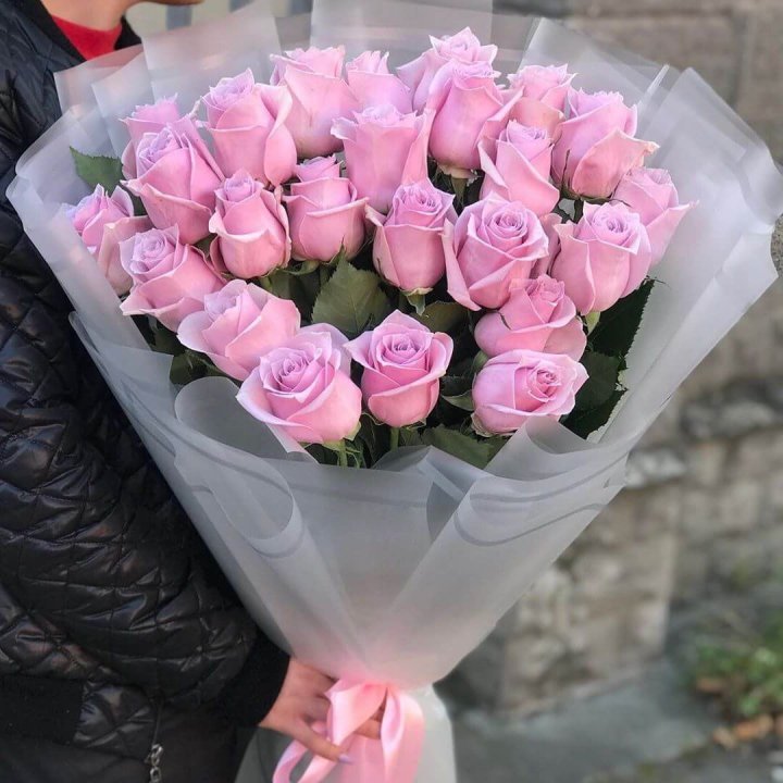 25 высоких розовых роз в Курске