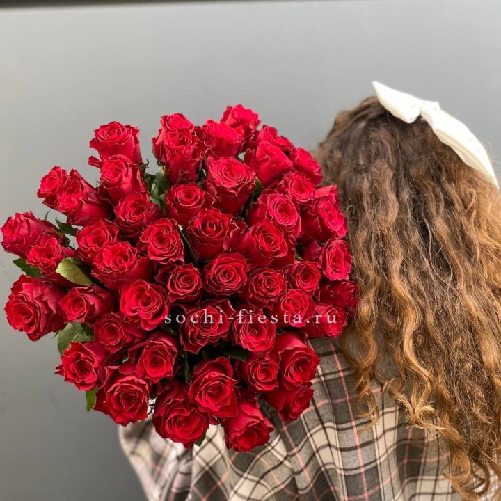 51 красная роза в Курске